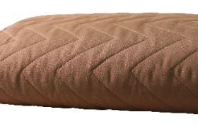 NRG MICROFIBER QUILTED BLANKET CHOCOLATE Provide your clients with the ultimate luxury experience by wrapping them in comfort and warmth with the NRG Microfiber Quilted Blanket. Mix and Match your table linens to create a color scheme that works with your room Made with 100% polyester microfiber (double brushed). 60" x 84". Please Note: Due to the variations in computer monitors, tablets, smartphones, other electronic displays and printer, actual colors may vary.